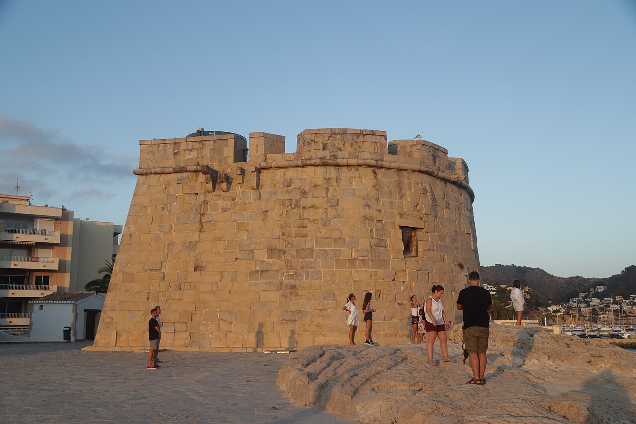 Achttiende-eeuws kasteel van Moraira aan zee